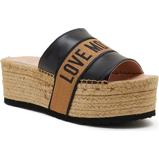 Love Moschino Skórzane klapki ze sklepu Gomez Fashion Store w kategorii Klapki damskie - zdjęcie 185378882