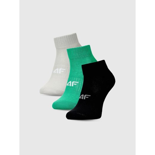 Chłopięce skarpetki za kostkę (3-pack) 4F 4FJWMM00USOCM499 - multikolor ze sklepu Sportstylestory.com w kategorii Skarpetki dziecięce - zdjęcie 185395504