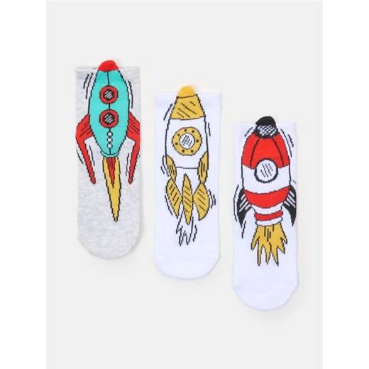 Sinsay - Skarpetki krótkie z nadrukiem 3 pack - wielobarwny ze sklepu Sinsay w kategorii Skarpetki dziecięce - zdjęcie 185409902