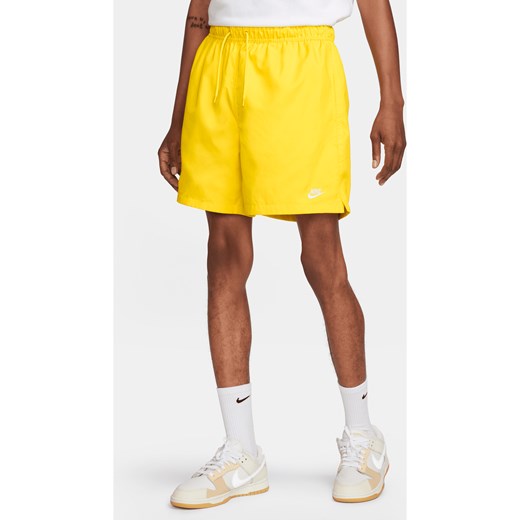 Męskie swobodne spodenki z tkaniny Nike Club - Żółty ze sklepu Nike poland w kategorii Spodenki męskie - zdjęcie 185410700