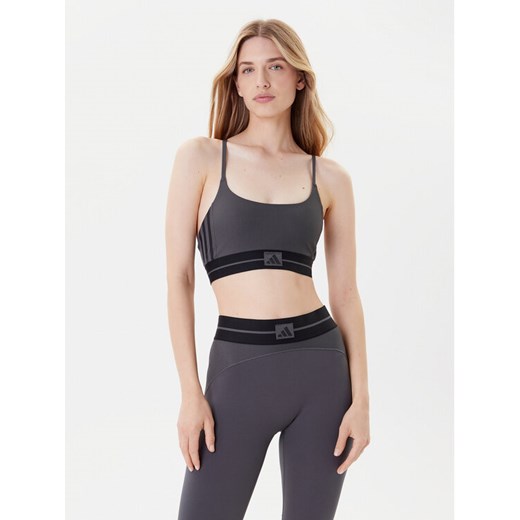 adidas Biustonosz sportowy Hyperglam JN2661 Szary Slim Fit ze sklepu MODIVO w kategorii Biustonosze - zdjęcie 185416103