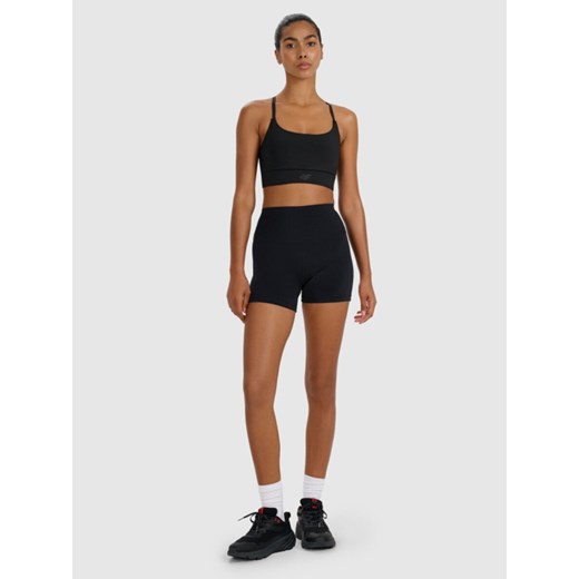 Damskie legginsy krótkie treningowe 4F 4FWMM00TFSTF081 - czarne ze sklepu Sportstylestory.com w kategorii Spodnie damskie - zdjęcie 185425084