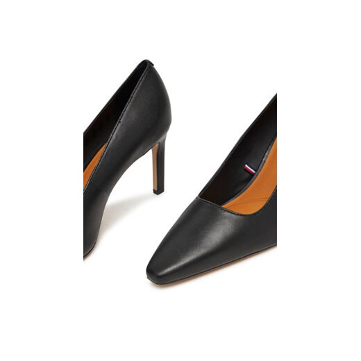 Szpilki Tommy Hilfiger Logo Pump Slanted Hl FW0FW08993 Czarny Tommy Hilfiger 38 eobuwie.pl