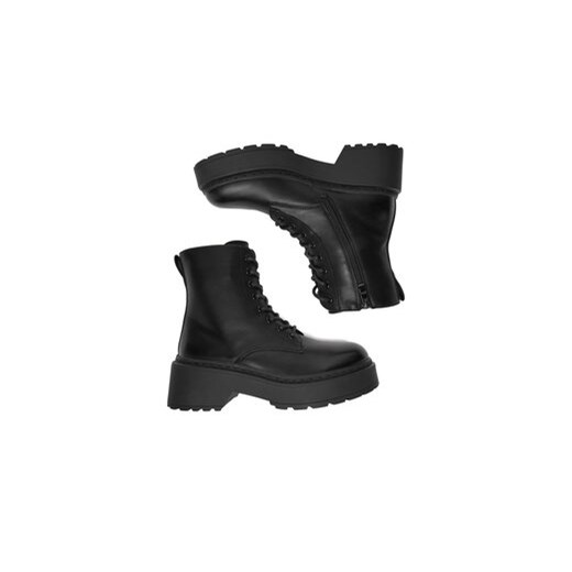 Trzewiki DeeZee 13122 1 Czarny 40 eobuwie.pl