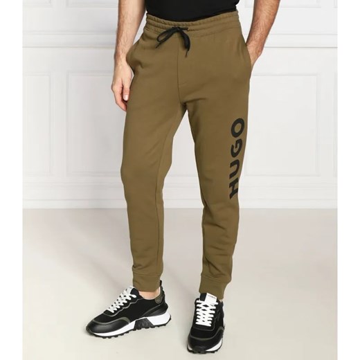 HUGO Spodnie dresowe Dutschi | Regular Fit ze sklepu Gomez Fashion Store w kategorii Spodnie męskie - zdjęcie 185440680