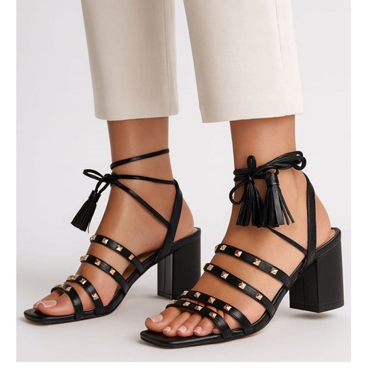 Czarne sandały na grubym obcasie Lace up /A5-3 16177 G132/ ze sklepu Pantofelek24.pl w kategorii Sandały damskie - zdjęcie 185446673