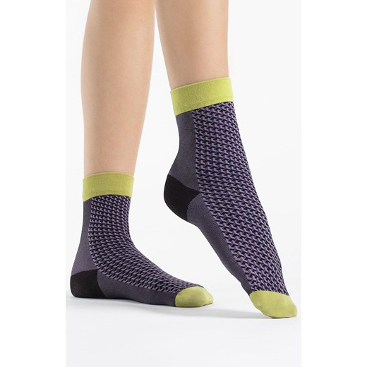 Skarpetki damskie wzorzyste Op-Art dark lilac 40 DEN, Kolor śliwkowy-melanż, Rozmiar uniwersalny, Fiore ze sklepu Primodo w kategorii Skarpetki damskie - zdjęcie 185447133
