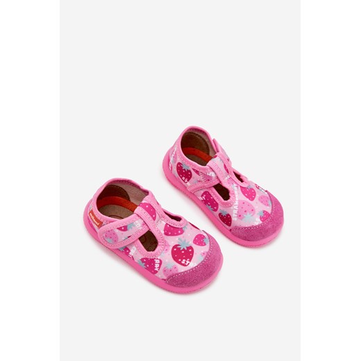 Kapcie Dziecięce Milami Elastyczne Na Rzepy Truskawki Różowe Ambette Boto 24 okazja ZAZOO