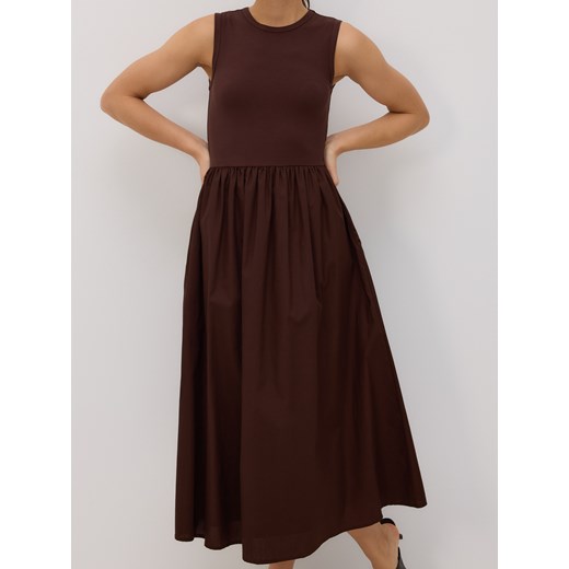 Reserved - Wiskozowa sukienka midi - ciemnobrązowy ze sklepu Reserved w kategorii Sukienki - zdjęcie 185450214
