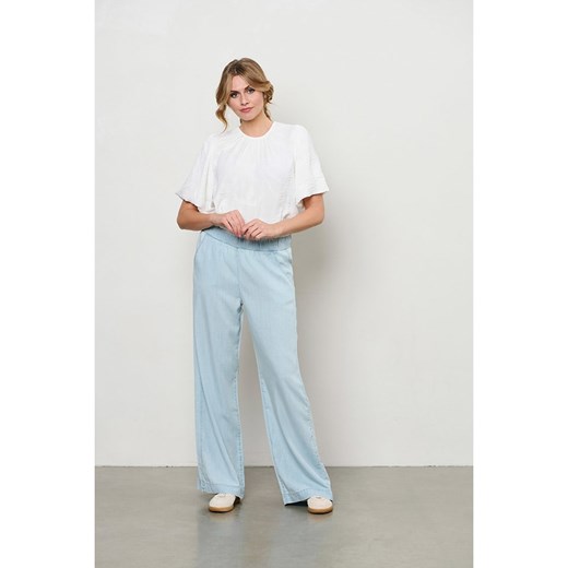 &amp;Co Woman Dżinsy &quot;Jacinta&quot; - Comfort fit - w kolorze błękitnym ze sklepu Limango Polska w kategorii Jeansy damskie - zdjęcie 185458594