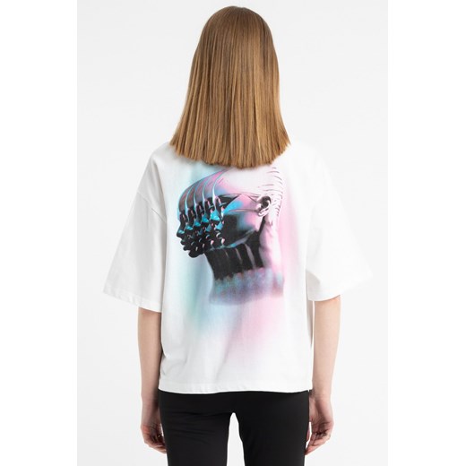 Biały t-shirt boxy z autorską grafiką z tyłu, kolor - biały, rozmiar - 170 ze sklepu REPORTER w kategorii Bluzki dziewczęce - zdjęcie 185458661
