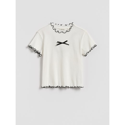Reserved - Bawełniany t-shirt z falbanką - złamana biel ze sklepu Reserved w kategorii Bluzki dziewczęce - zdjęcie 185467454
