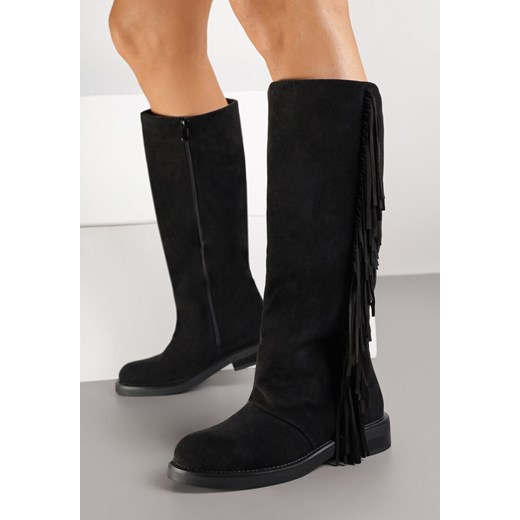 Czarne Kozaki w Stylu Boho z Imitacji Zamszu z Frędzlami Vemirina 39 born2be.pl