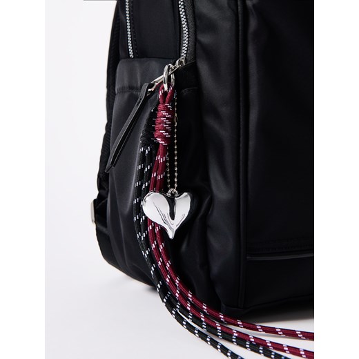 Mohito - Plecak z brelokiem - czarny Mohito ONE SIZE Mohito