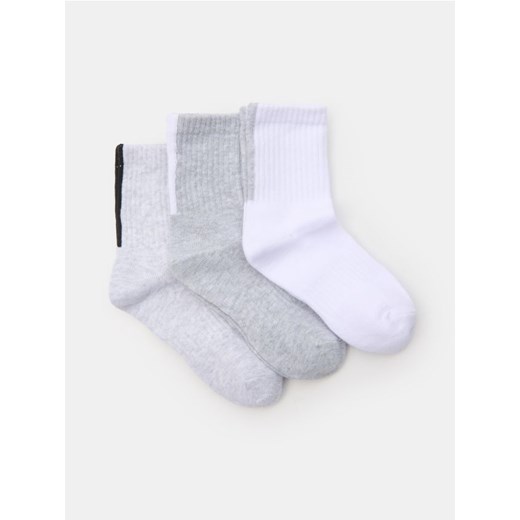 Sinsay - Skarpetki 3 pack - wielobarwny ze sklepu Sinsay w kategorii Skarpetki dziecięce - zdjęcie 185479090