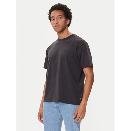 Levi's® T-Shirt Red Tab™ A0637-0001 Czarny Boxy Fit ze sklepu MODIVO w kategorii T-shirty męskie - zdjęcie 185486791