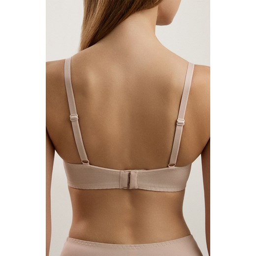 Biustonosz usztywniany spacer jasnoróżowy Day By Day RB4302, Kolor jasnoróżowy, Rozmiar 70G, Conte ze sklepu Intymna w kategorii Biustonosze - zdjęcie 185508814