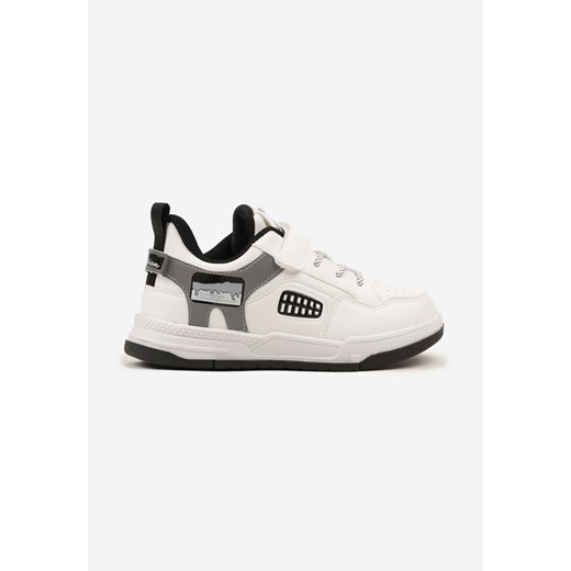 Biało-Czarne Buty Sportowe Sneakersy ze Skórzaną Wkładką Aplikacją i Perforacją Fonelio ze sklepu born2be.pl w kategorii Buty sportowe dziecięce - zdjęcie 185514110
