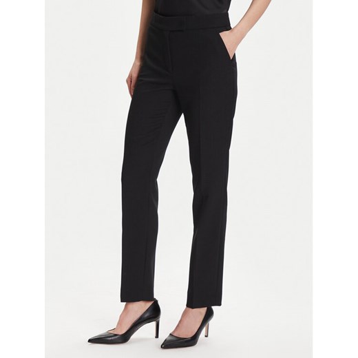 Luisa Spagnoli Spodnie materiałowe Otre 542530 Czarny Regular Fit ze sklepu MODIVO w kategorii Spodnie damskie - zdjęcie 185521610