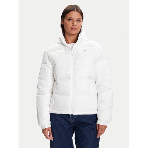 Tommy Jeans Kurtka zimowa DW0DW21619 Biały Relaxed Fit ze sklepu MODIVO w kategorii Kurtki damskie - zdjęcie 185521671