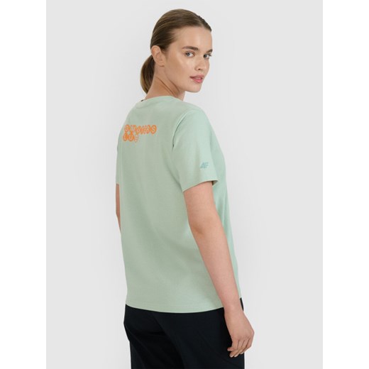 Damski t-shirt z nadrukiem oversize 4F 4FWSS25TTSHF2238 - zielony ze sklepu Sportstylestory.com w kategorii Bluzki damskie - zdjęcie 185524493