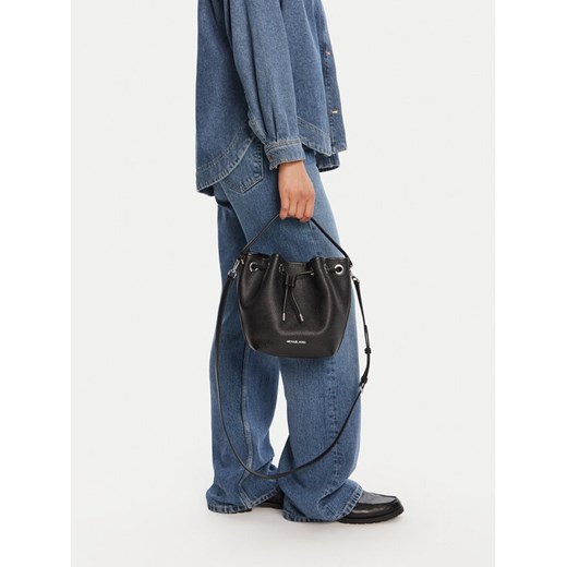MICHAEL Michael Kors Torebka 30F5SQ7M8L Czarny ze sklepu MODIVO w kategorii Torebki damskie - zdjęcie 185545410