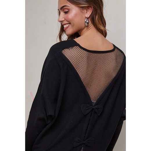 Soft Cashmere Sweter w kolorze czarnym Soft Cashmere 38/40 Limango Polska promocyjna cena