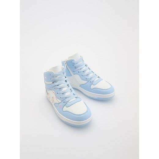 Reserved - Sneakersy za kostkę Cinnamoroll - jasnoniebieski ze sklepu Reserved w kategorii Trampki dziecięce - zdjęcie 185574131