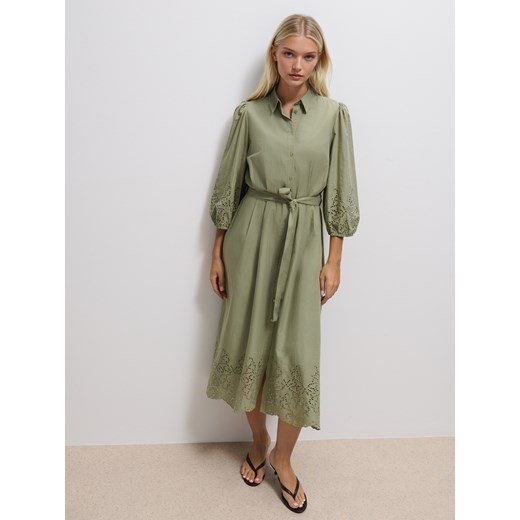 Mohito - Koszulowa zielona sukienka maxi - khaki ze sklepu Mohito w kategorii Sukienki - zdjęcie 185579712