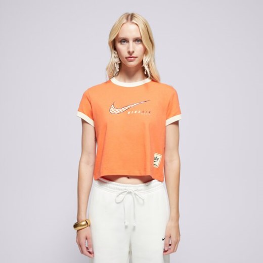 NIKE T-SHIRT W NSW CLUB SS TEE MOTO RGR ze sklepu Sizeer w kategorii Bluzki damskie - zdjęcie 185584261