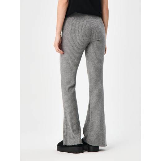 Sinsay - Prążkowane spodnie z szeroką nogawką - szary Sinsay S Sinsay