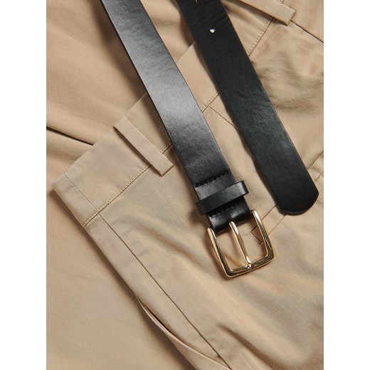 Reserved - Spodnie barrel leg z paskiem - beżowy Reserved 44 Reserved