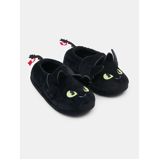 Sinsay - Kapcie z aplikacjami 3D How to train Your Dragon - czarny Sinsay 26/27 Sinsay