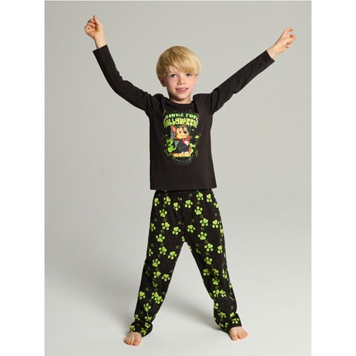 Sinsay - Piżama świecąca w ciemności PAW Patrol - czarny - id: 240EV-99X - marki Sinsay - 185615731 Sinsay - Piżama świecąca w ciemności PAW Patrol - czarny ze sklepu Sinsay w kategorii Piżamy dziecięce - zdjęcie 185615731