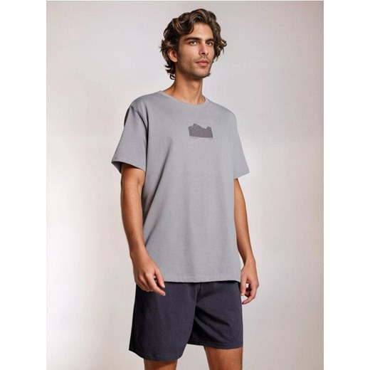 Sinsay - Bawełniana piżama z nadrukiem na plecach - wielobarwny ze sklepu Sinsay w kategorii Piżamy męskie - zdjęcie 185615802