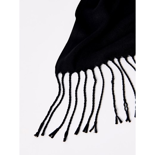 Mohito - Czarny szalik z wiskozy - czarny Mohito ONE SIZE Mohito