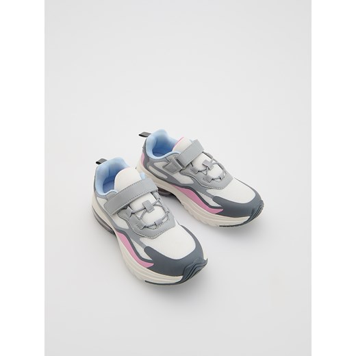 Reserved - Sneakersy z zapięciem na rzep - jasnoszary Reserved 35 Reserved