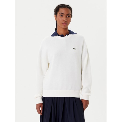 Lacoste Sweter AF4158 Écru Regular Fit ze sklepu MODIVO w kategorii Swetry damskie - zdjęcie 185634980