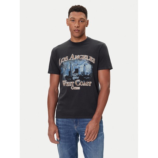 Guess T-Shirt M5BI02 K8FQ4 Czarny Regular Fit ze sklepu MODIVO w kategorii T-shirty męskie - zdjęcie 185635072