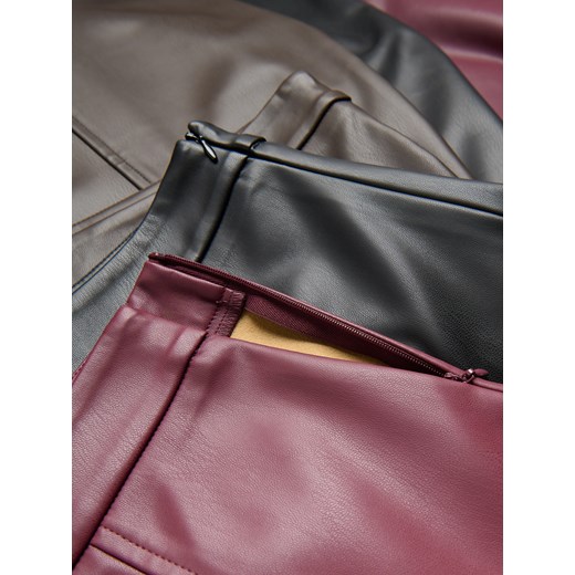 Reserved - Spódnica midi z imitacji skóry - brązowy Reserved XXL Reserved