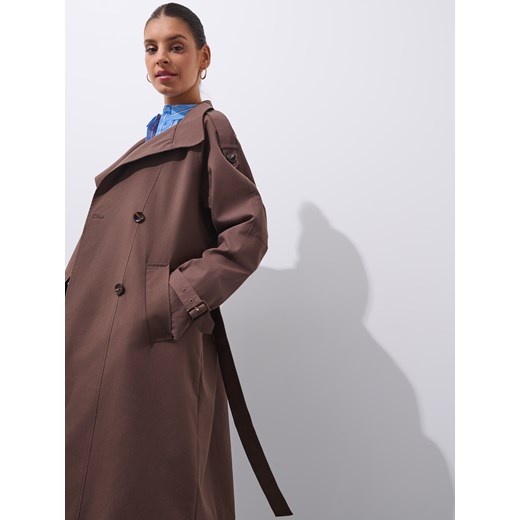 Mohito - Czekoladowy trencz z bawełny i wiskozy - ciemno brązowy Mohito M/L Mohito