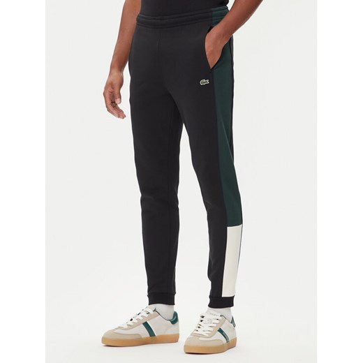 Lacoste Spodnie dresowe XH5923 Czarny Regular Fit ze sklepu MODIVO w kategorii Spodnie męskie - zdjęcie 185649073