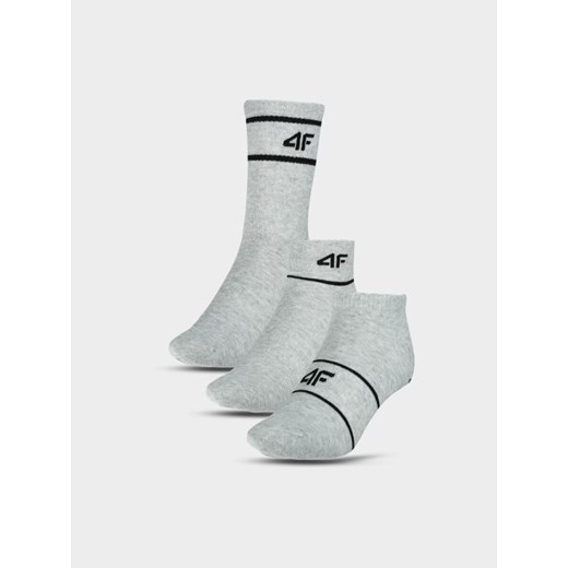Skarpetki casual uniseks (3-pack) 4F 4FWMM00USOCU377 - szare ze sklepu Sportstylestory.com w kategorii Skarpetki męskie - zdjęcie 185650183