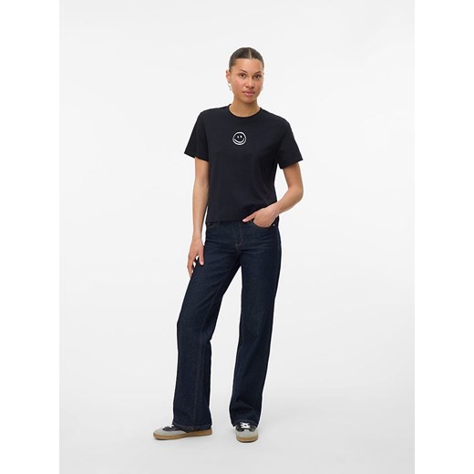 Vero Moda Koszulka w kolorze czarnym ze sklepu Limango Polska w kategorii Bluzki damskie - zdjęcie 185651372