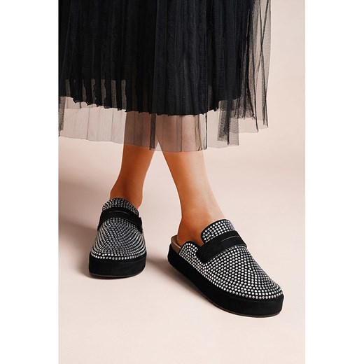 Foreverfolie Chodaki w kolorze czarnym Foreverfolie 38 okazja Limango Polska