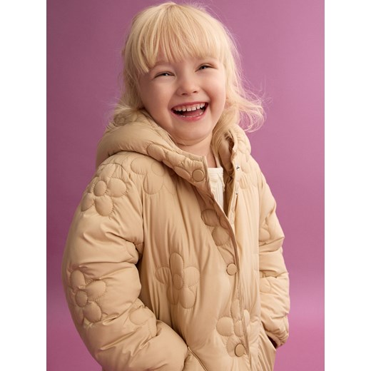 Reserved - Pikowana kurtka z kapturem - beżowy ze sklepu Reserved w kategorii Kurtki dziewczęce - zdjęcie 185666783