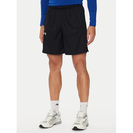 Under Armour Szorty sportowe Ua Zone 7 1383389 Czarny Loose Fit ze sklepu MODIVO w kategorii Spodenki męskie - zdjęcie 185669944