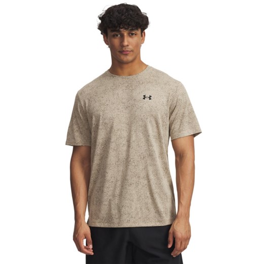 Męska koszulka treningowa Under Armour UA Tech Tee Pixelate - beżowa ze sklepu Sportstylestory.com w kategorii T-shirty męskie - zdjęcie 185670982