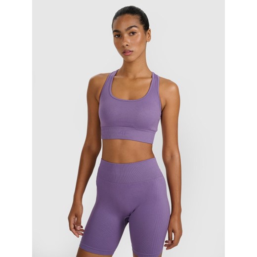 Damski biustonosz treningowy 4F 4FWAW25USBAF176 - fioletowy ze sklepu Sportstylestory.com w kategorii Biustonosze - zdjęcie 185671154