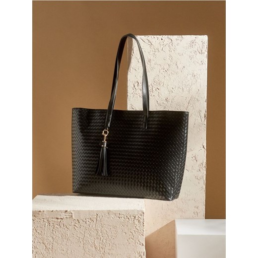 Sinsay - Torebka na ramię z plecionki - czarny ze sklepu Sinsay w kategorii Torebki damskie - zdjęcie 185702301
